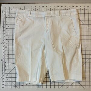 Banana Republic Women’s Size 4 White Chino Shorts